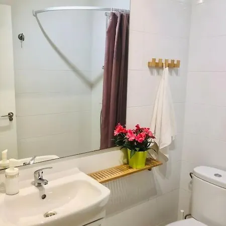 Centrico Piso Con 2 Camas De Matrimonio Malaga
