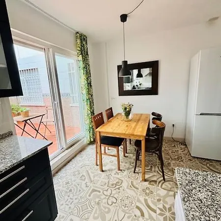 Centrico Piso Con 2 Camas De Matrimonio Apartment *